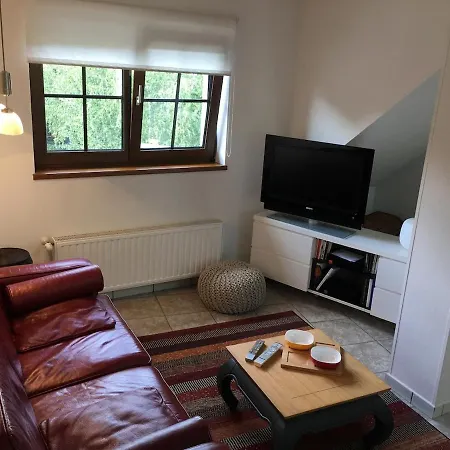 Les Acacias 3 Pieces Avec Terrasse Et Parking *